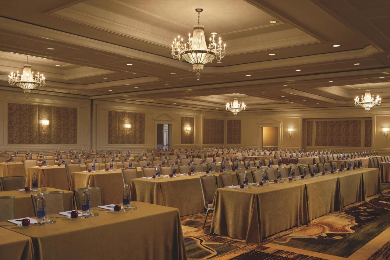 Hotel The Ritz-Carlton, Tysons Corner Esterno foto