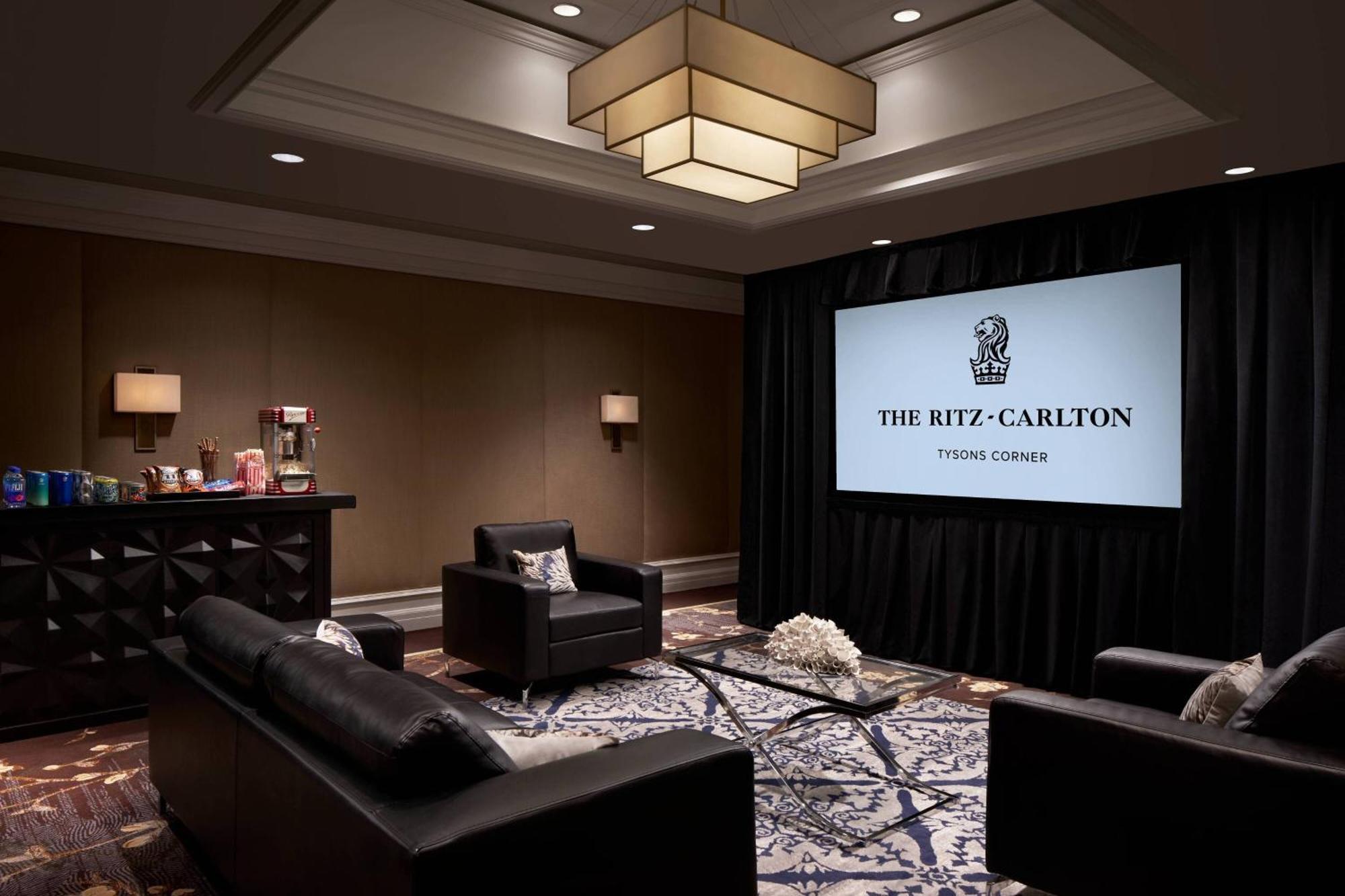 Hotel The Ritz-Carlton, Tysons Corner Esterno foto